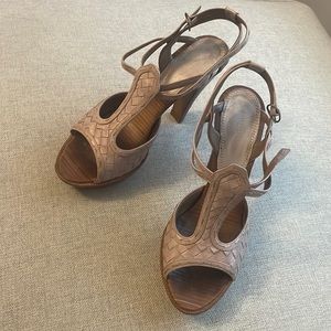 Bottega Veneta mauve pink wooden heel intreciatto woven leather sandal - size 9